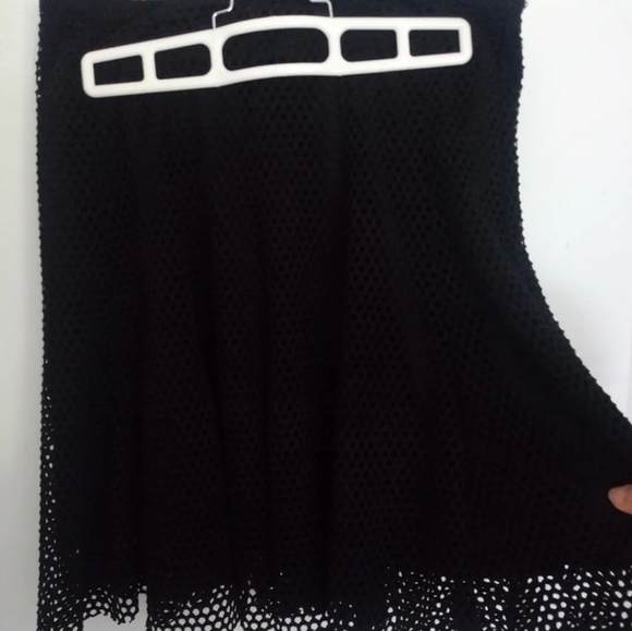 Skater Skirt - Picture 2 of 2